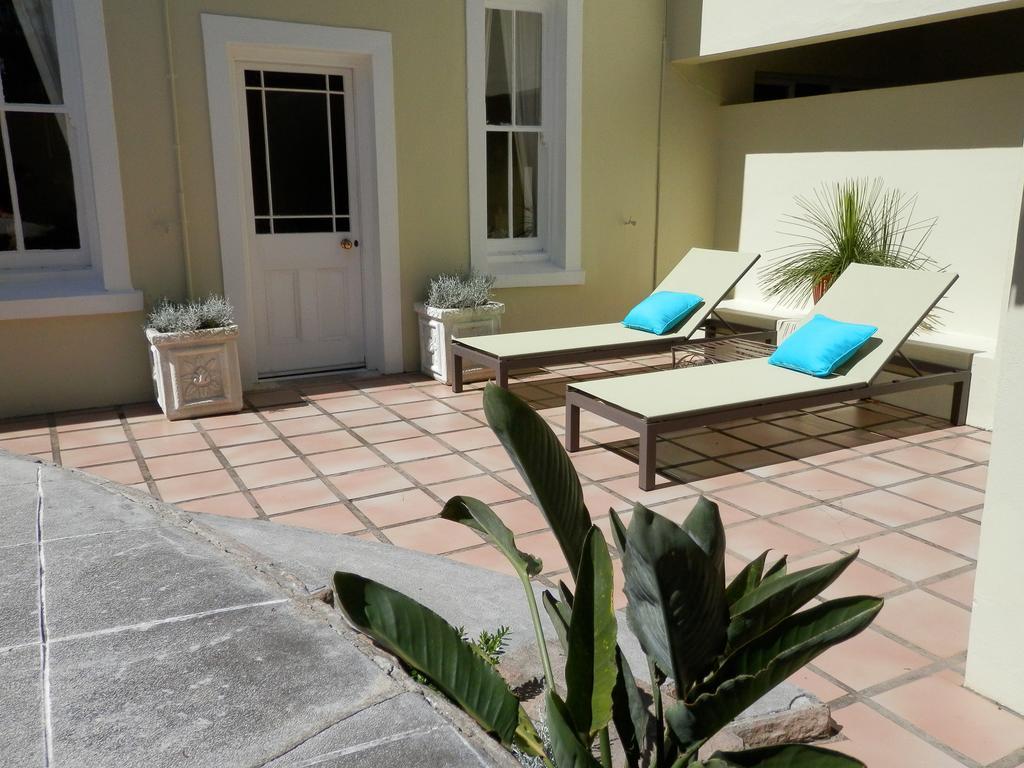 Braeside Guest House (Adults Only) Свеллендам Экстерьер фото