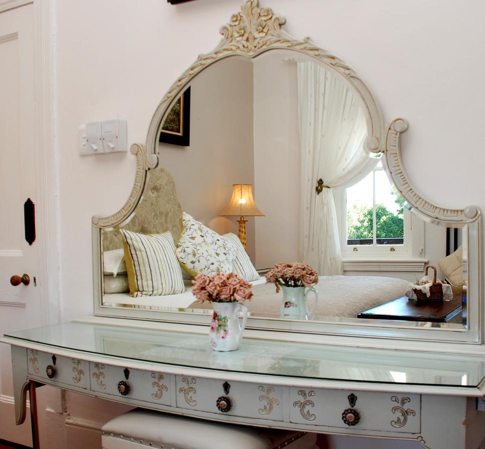 Braeside Guest House (Adults Only) Свеллендам Экстерьер фото