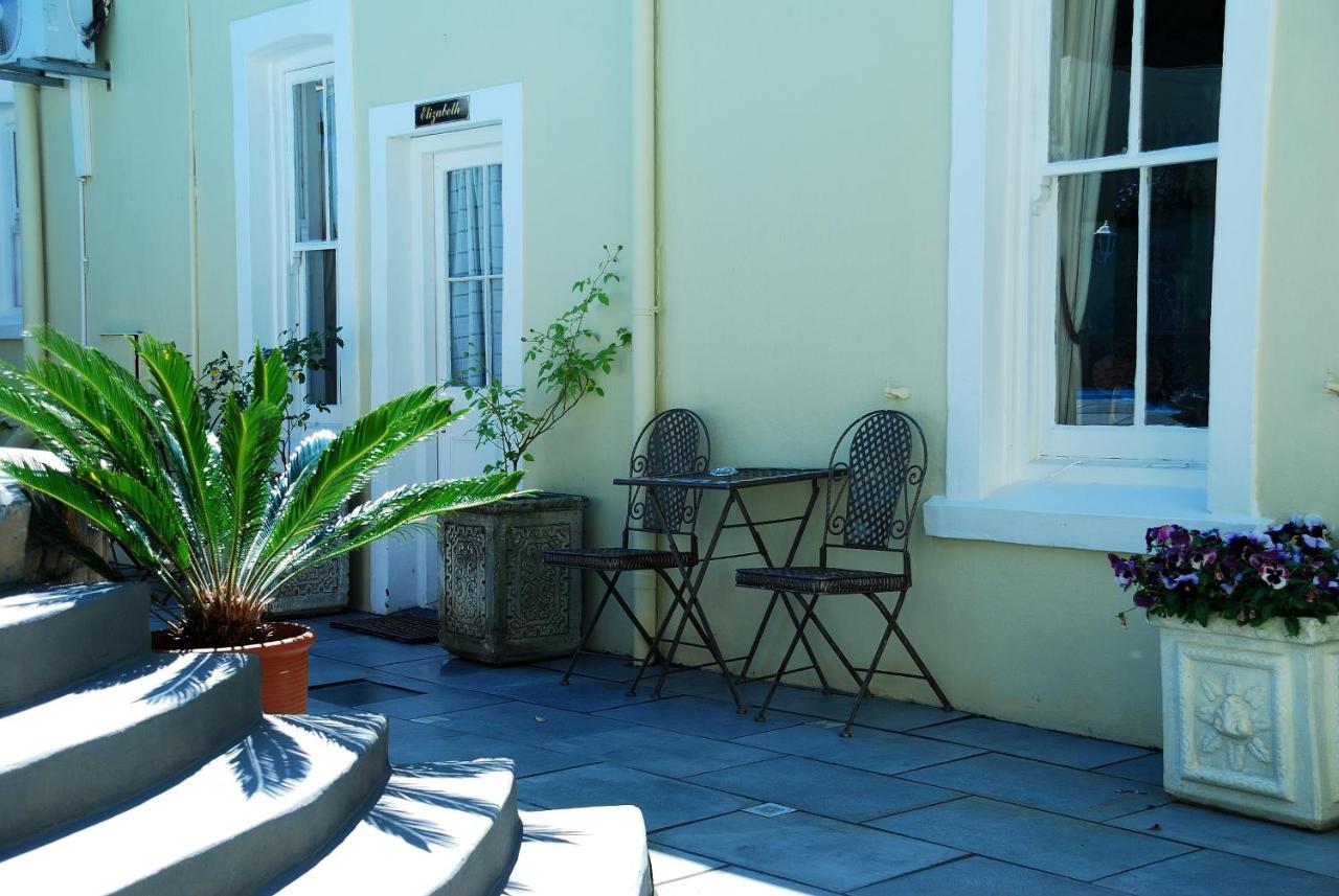 Braeside Guest House (Adults Only) Свеллендам Экстерьер фото